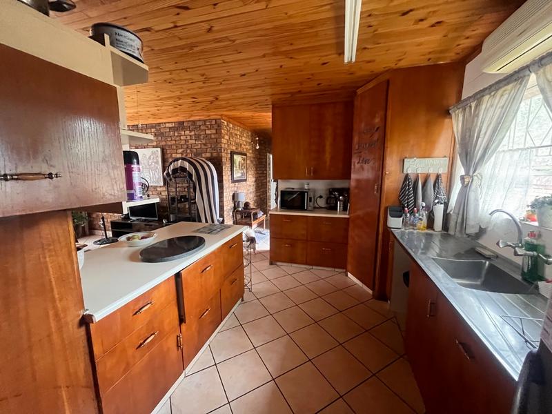 5 Bedroom Property for Sale in Dennesig Mpumalanga