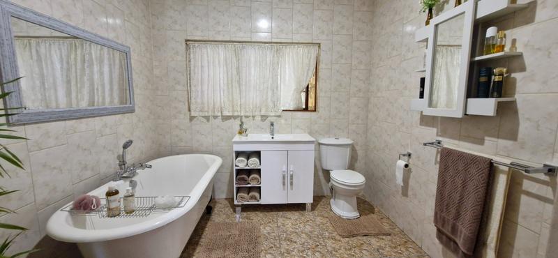 4 Bedroom Property for Sale in Gholfsig Mpumalanga