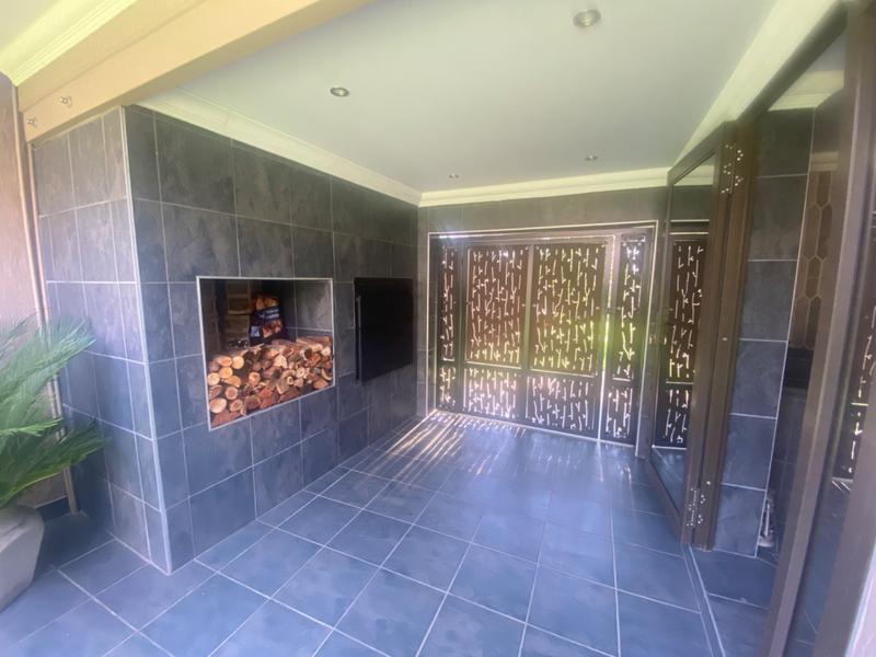 5 Bedroom Property for Sale in Gholfsig Mpumalanga