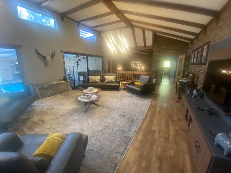 5 Bedroom Property for Sale in Gholfsig Mpumalanga