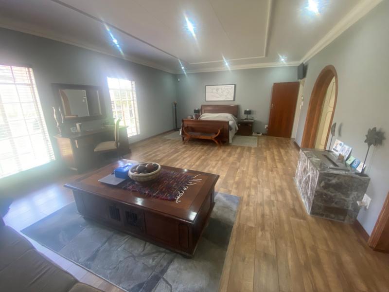 5 Bedroom Property for Sale in Gholfsig Mpumalanga