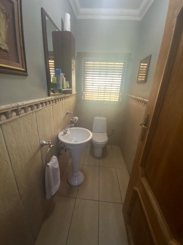 5 Bedroom Property for Sale in Gholfsig Mpumalanga