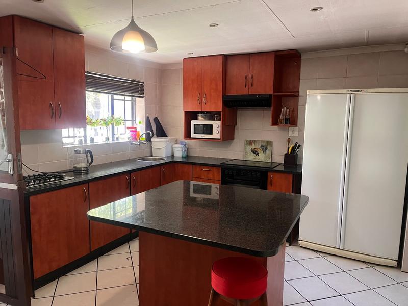 4 Bedroom Property for Sale in Aerorand Mpumalanga