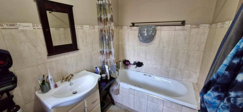 3 Bedroom Property for Sale in Gholfsig Mpumalanga