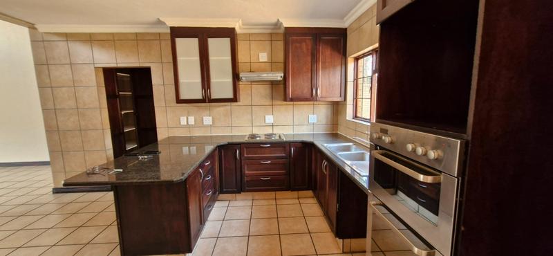 3 Bedroom Property for Sale in Middelburg Central Mpumalanga