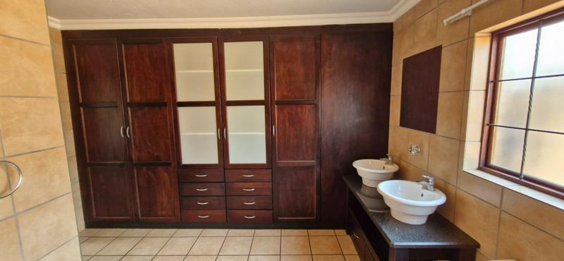 3 Bedroom Property for Sale in Middelburg Central Mpumalanga