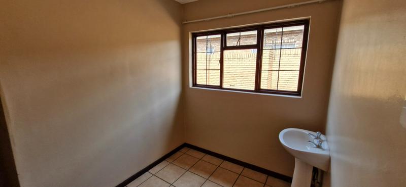 3 Bedroom Property for Sale in Middelburg Central Mpumalanga