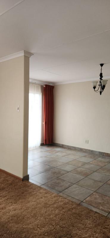 5 Bedroom Property for Sale in Secunda Mpumalanga
