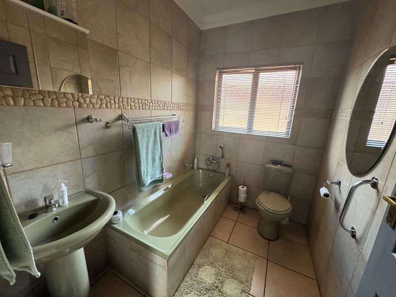 3 Bedroom Property for Sale in Clubville Mpumalanga