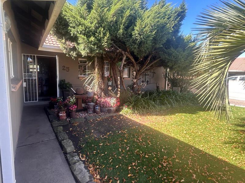 3 Bedroom Property for Sale in Kosmos Park Mpumalanga