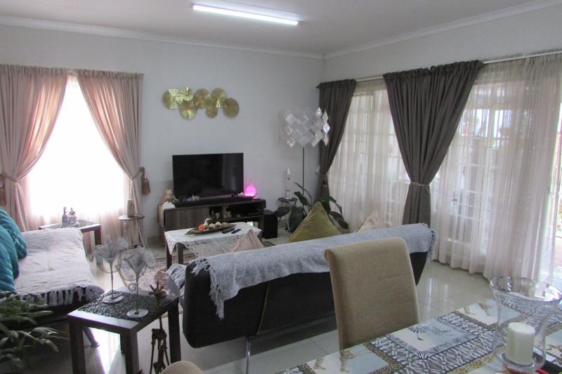 2 Bedroom Property for Sale in White River Mpumalanga