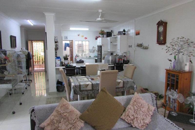 2 Bedroom Property for Sale in White River Mpumalanga