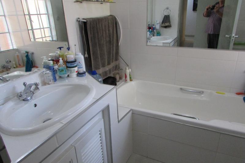 2 Bedroom Property for Sale in White River Mpumalanga
