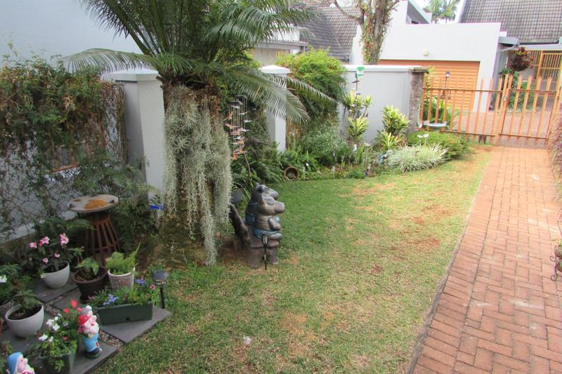 2 Bedroom Property for Sale in White River Mpumalanga
