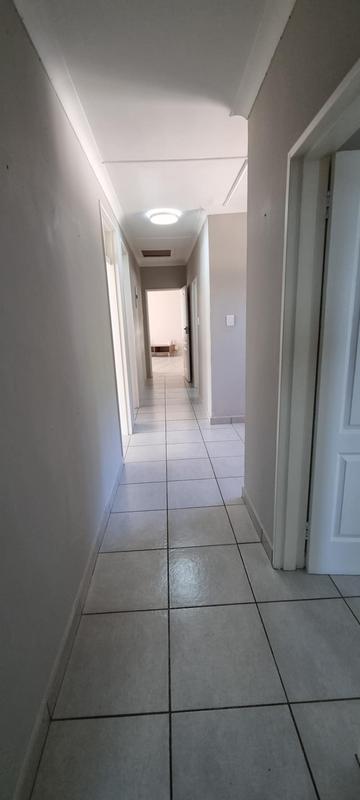 To Let 4 Bedroom Property for Rent in Barberton Mpumalanga