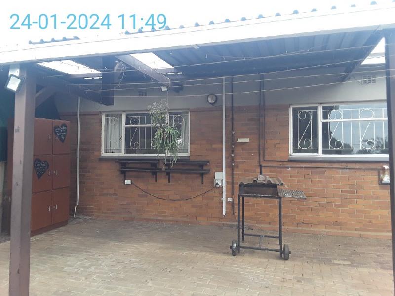 To Let 4 Bedroom Property for Rent in Eloff Mpumalanga