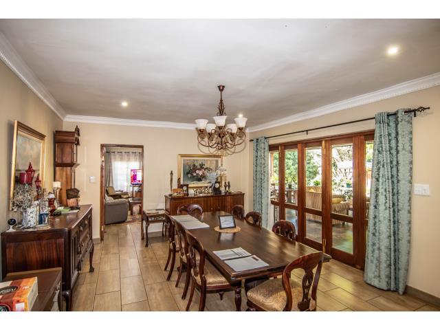 9 Bedroom Property for Sale in White River Estates Mpumalanga