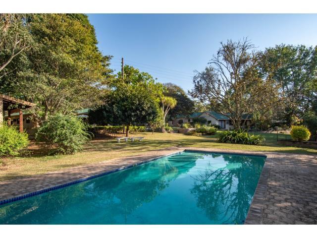 9 Bedroom Property for Sale in White River Estates Mpumalanga
