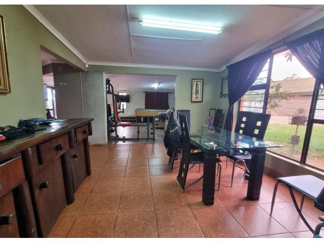 Commercial Property for Sale in White River AH Mpumalanga