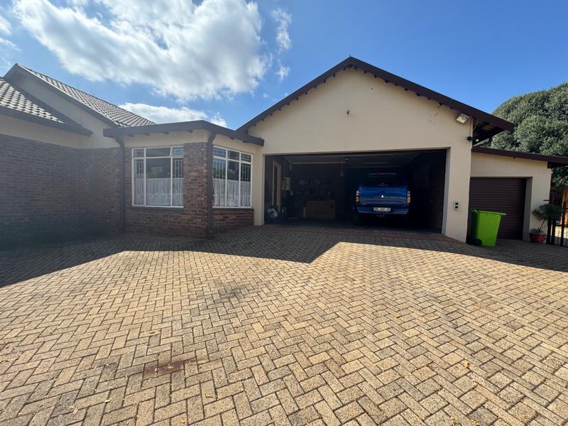 4 Bedroom Property for Sale in Kanonkop Mpumalanga