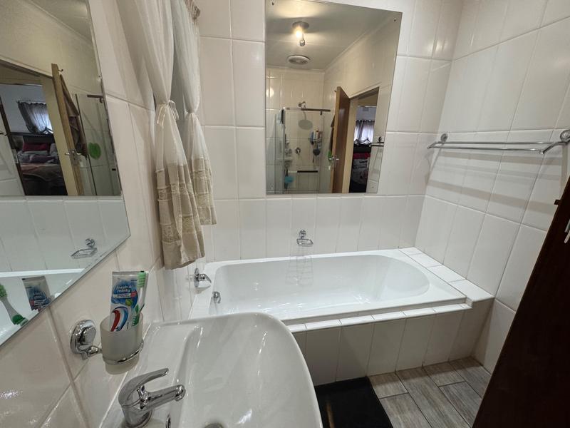 4 Bedroom Property for Sale in Kanonkop Mpumalanga
