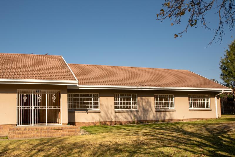 4 Bedroom Property for Sale in Standerton Mpumalanga