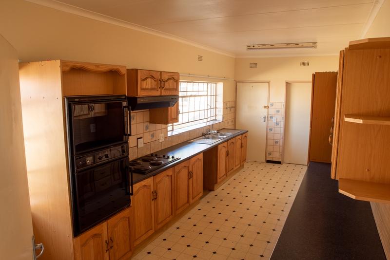 4 Bedroom Property for Sale in Standerton Mpumalanga