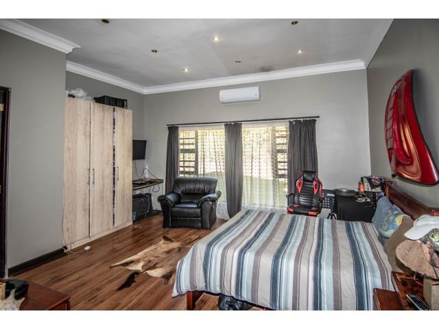 4 Bedroom Property for Sale in White River Estates Mpumalanga