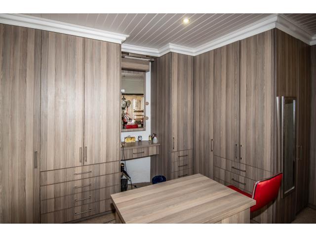 4 Bedroom Property for Sale in White River Estates Mpumalanga