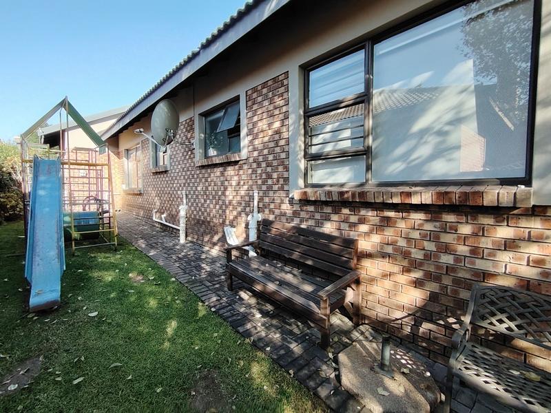 4 Bedroom Property for Sale in Roberts Estate Mpumalanga