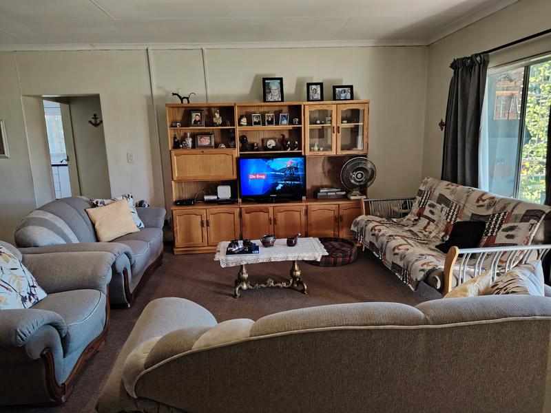 5 Bedroom Property for Sale in Middelburg South Mpumalanga