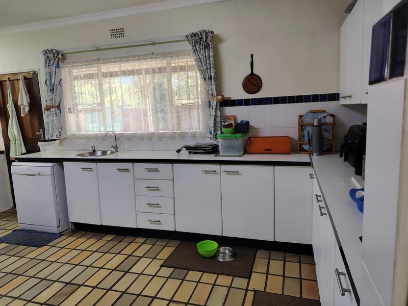 5 Bedroom Property for Sale in Middelburg South Mpumalanga