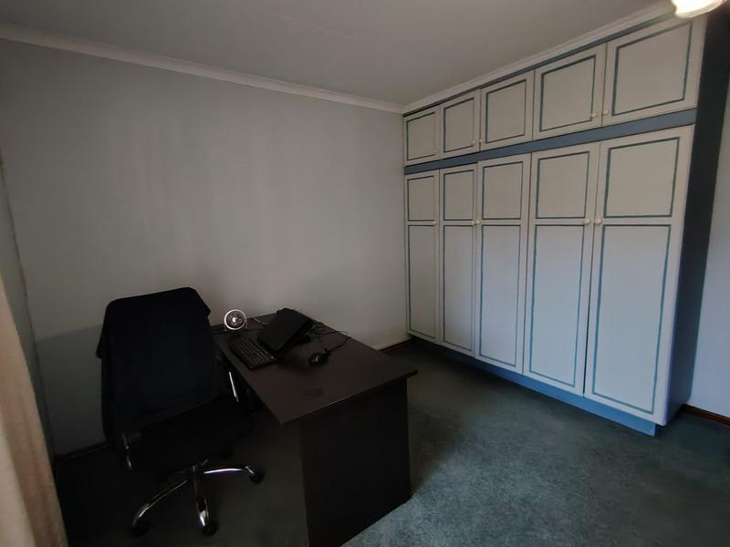 5 Bedroom Property for Sale in Middelburg South Mpumalanga