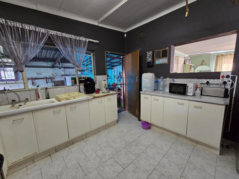 4 Bedroom Property for Sale in Barberton Mpumalanga