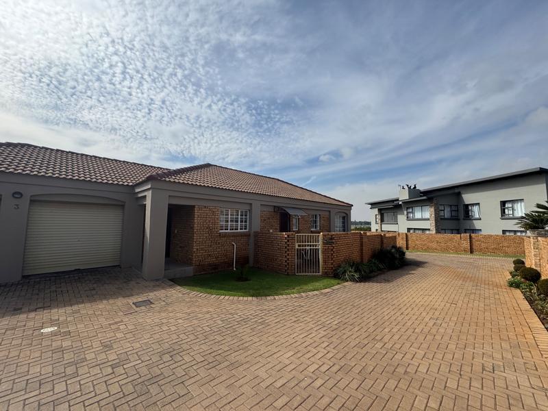3 Bedroom Property for Sale in Aerorand Mpumalanga