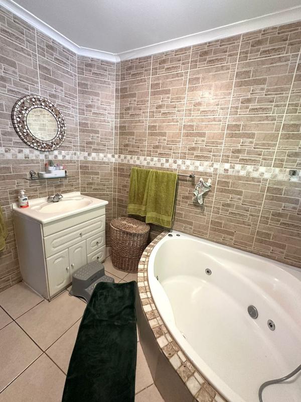 4 Bedroom Property for Sale in Steiltes Mpumalanga