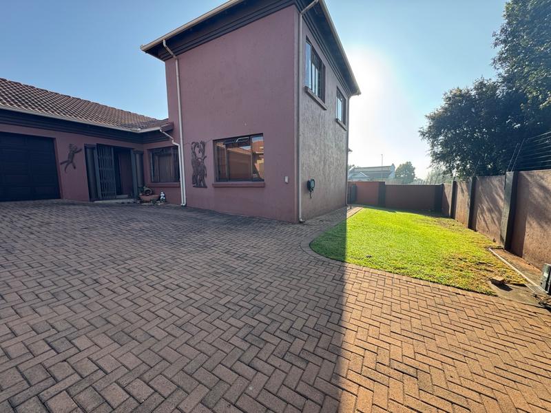 3 Bedroom Property for Sale in Aerorand Mpumalanga