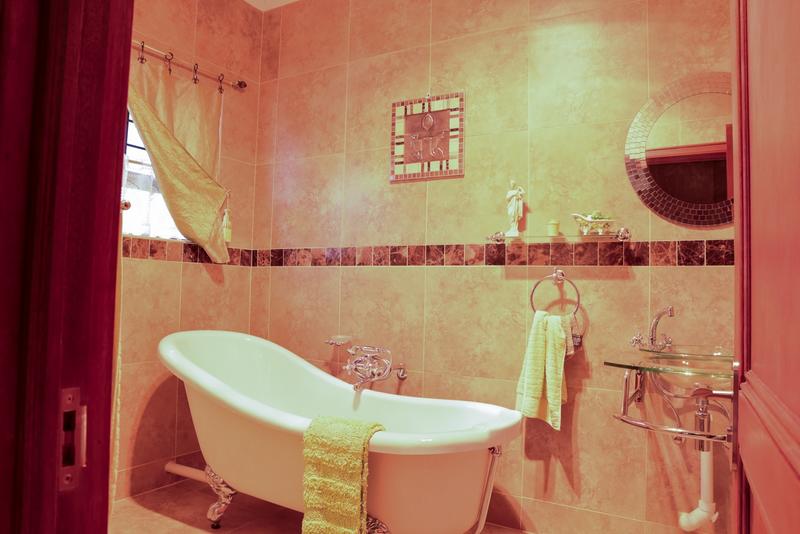 6 Bedroom Property for Sale in Secunda Mpumalanga
