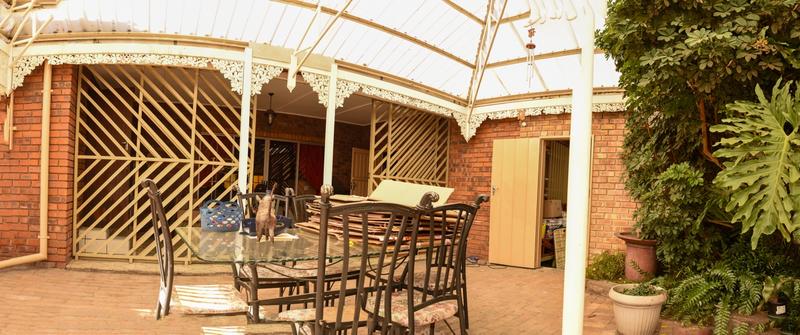 6 Bedroom Property for Sale in Secunda Mpumalanga