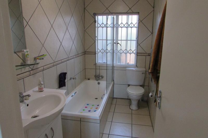 1 Bedroom Property for Sale in White River Ext 16 Mpumalanga