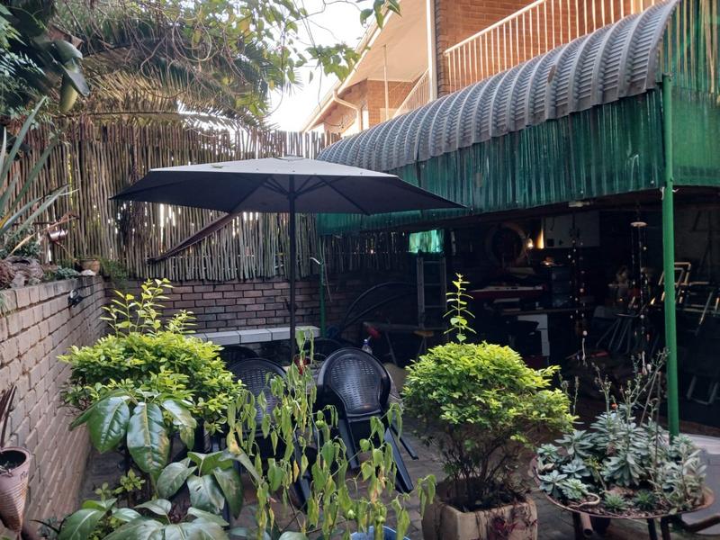 2 Bedroom Property for Sale in White River Mpumalanga