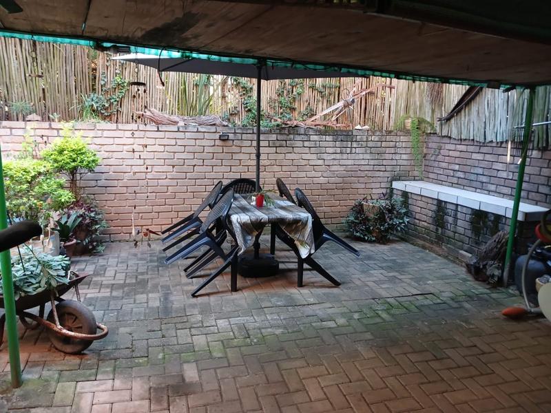 2 Bedroom Property for Sale in White River Mpumalanga