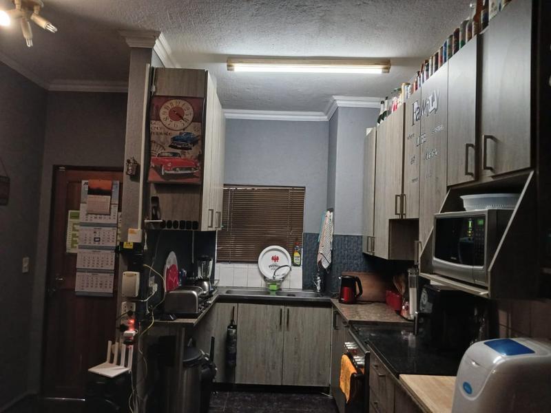 2 Bedroom Property for Sale in White River Mpumalanga