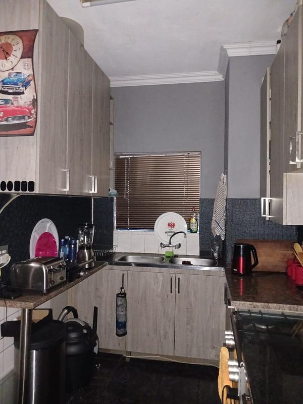 2 Bedroom Property for Sale in White River Mpumalanga