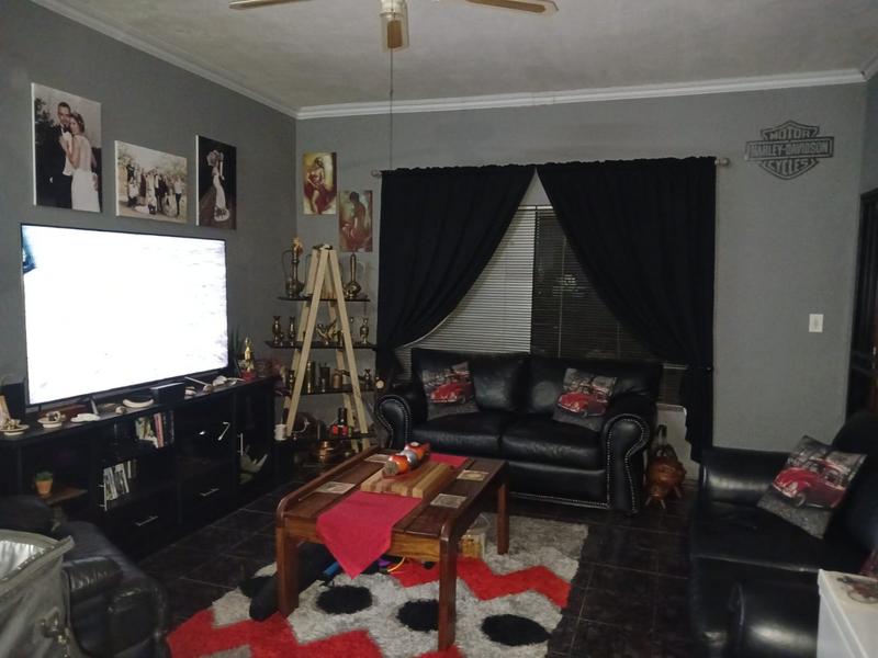 2 Bedroom Property for Sale in White River Mpumalanga