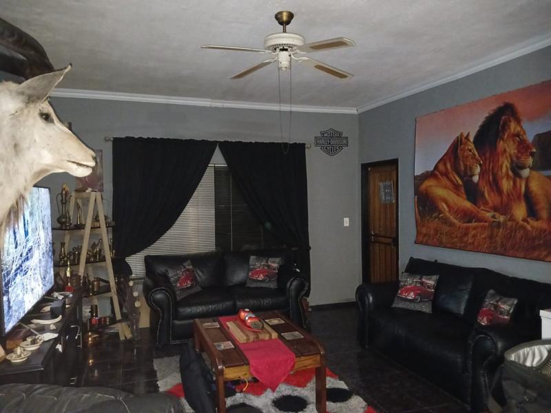 2 Bedroom Property for Sale in White River Mpumalanga