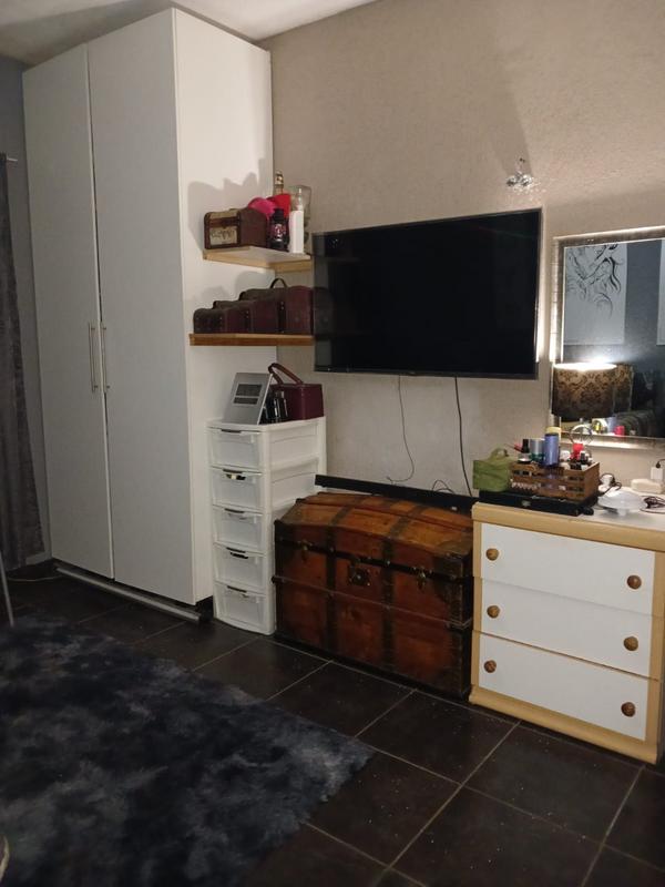 2 Bedroom Property for Sale in White River Mpumalanga