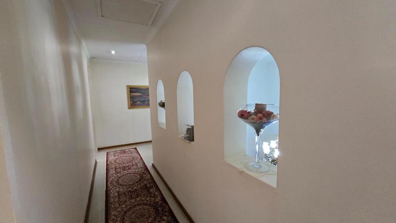5 Bedroom Property for Sale in Barberton Mpumalanga
