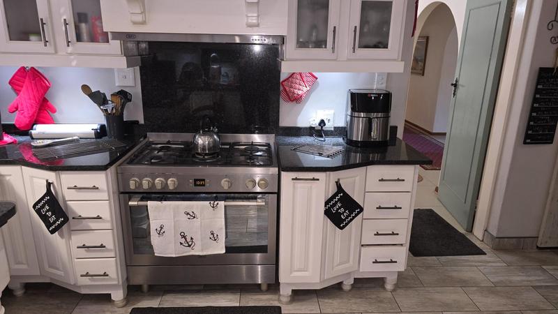 5 Bedroom Property for Sale in Barberton Mpumalanga