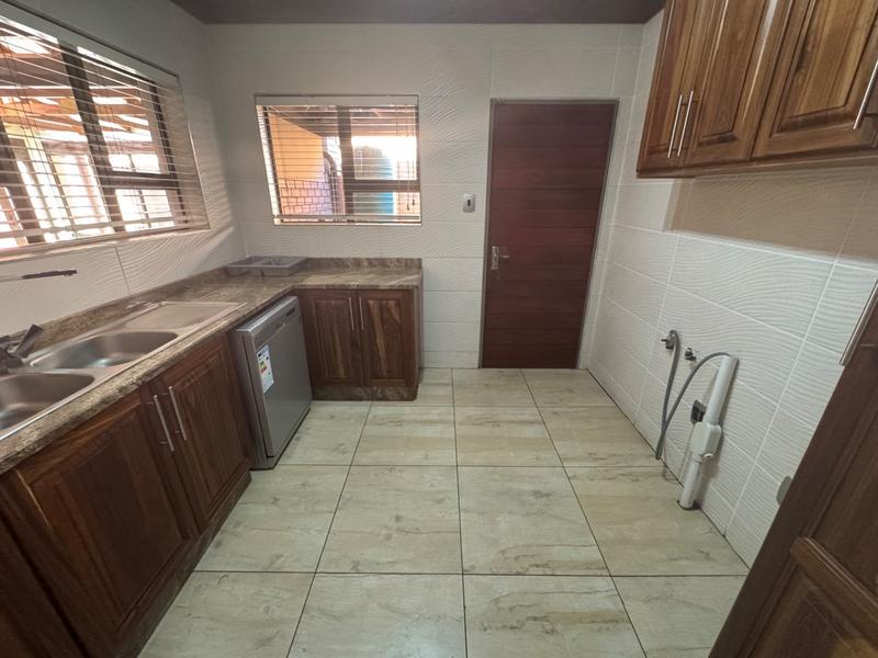4 Bedroom Property for Sale in Clubville Mpumalanga